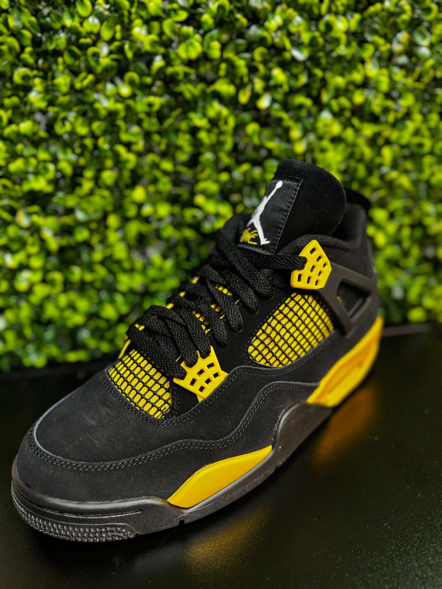 Air Jordan 4 Thunder Mens