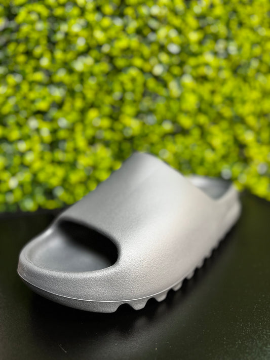 Yeezy Slide Slate Grey
